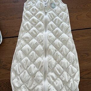 Quilted Star-Print White Baby Sleep Sack with Zipper